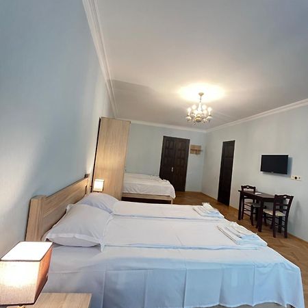 Vera City Center Apartment Тбилиси Екстериор снимка