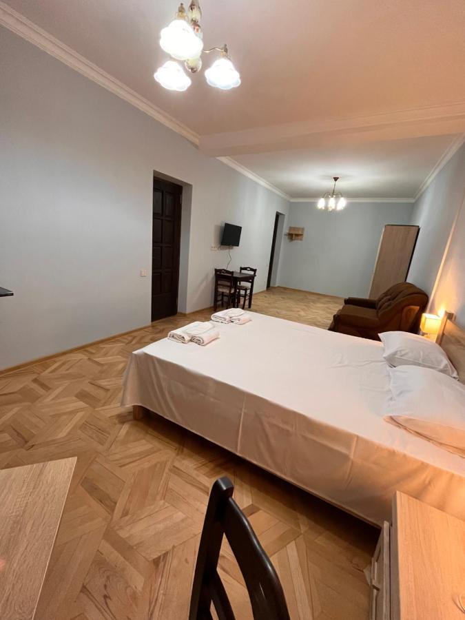 Vera City Center Apartment Тбилиси Екстериор снимка